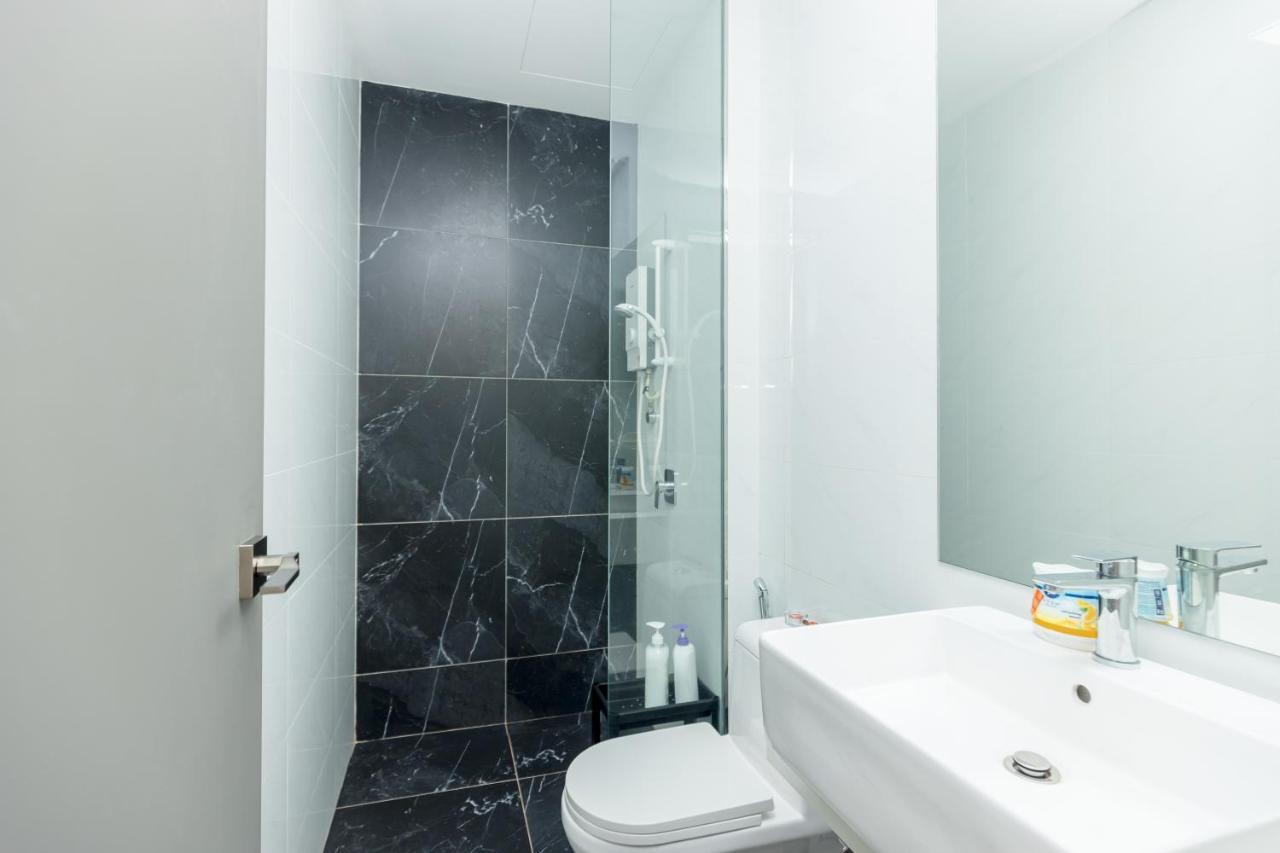 Beacon Executive Suite Penang George Town Dış mekan fotoğraf